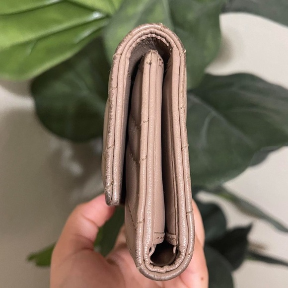 Gucci Wallet - Picture 2 of 4